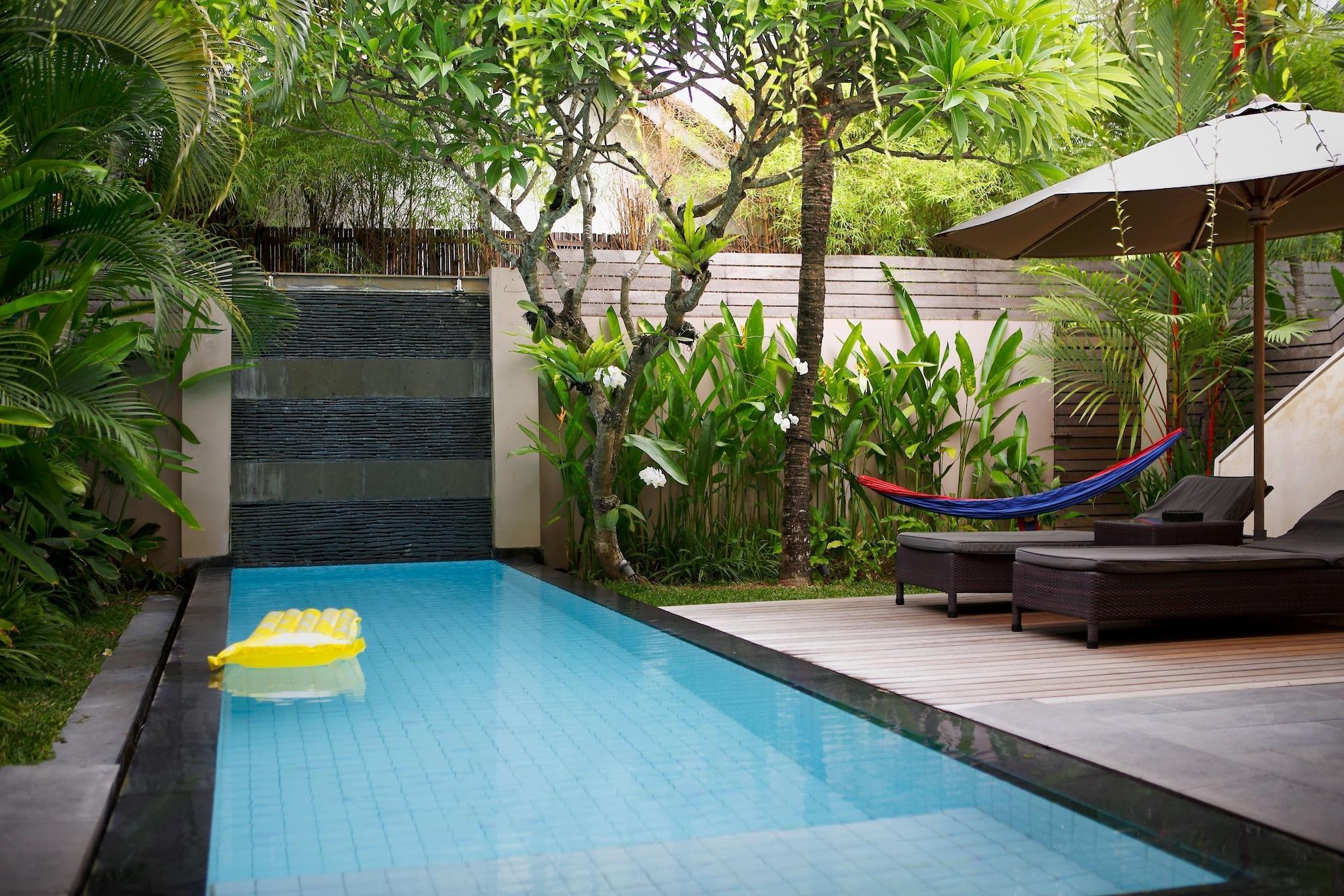 Bali Island Villas And Spa Seminyak Экстерьер фото